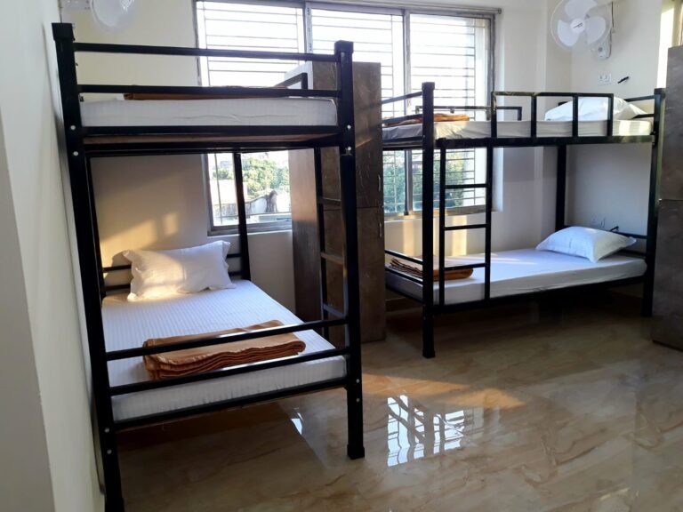 8 Bed Dorm_2